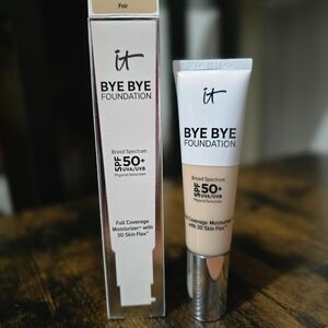 IT Cosmetics Bye Bye Foundation - Light Shade